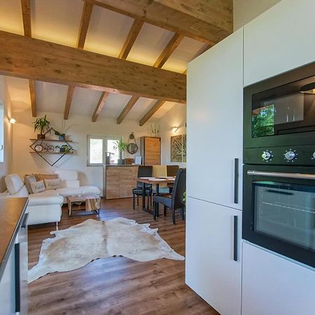 Auszeit Steiraland Penthouse 9 Mit Grossen Balkon Und Parkplatz Apartman Leoben  Kültér fotó