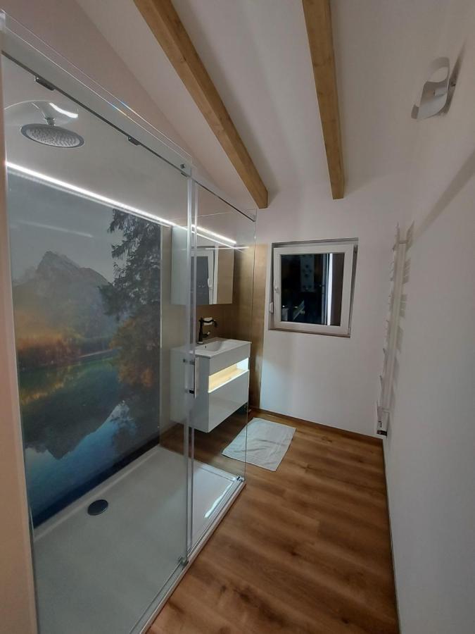 Auszeit Steiraland Penthouse 9 Mit Grossen Balkon Und Parkplatz Apartman Leoben  Kültér fotó
